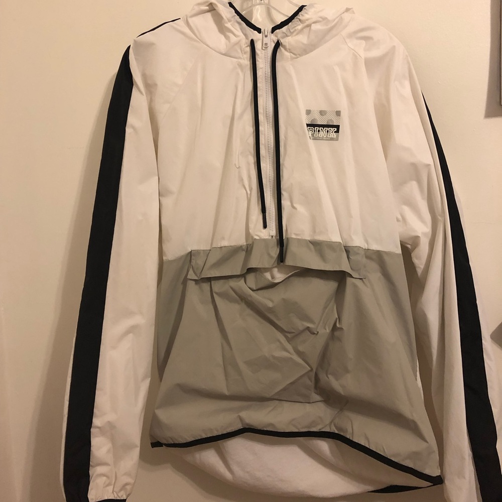 Victory section PINK windbreaker